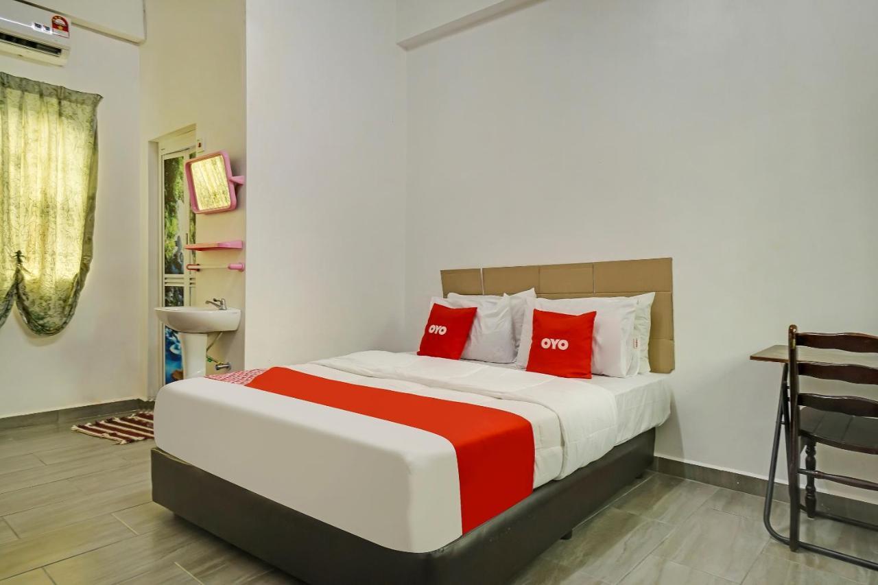 Oyo 90462 Padang Besar Green Inn エクステリア 写真